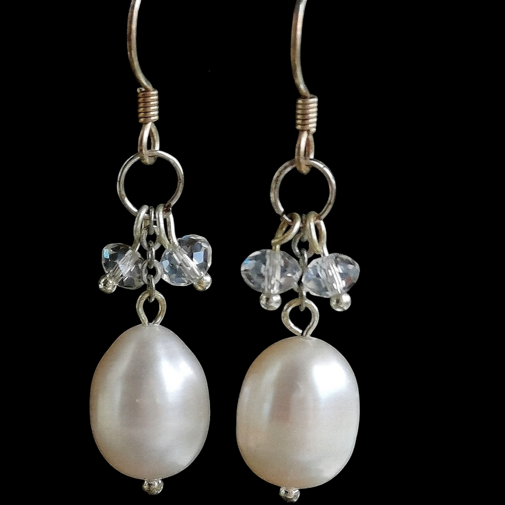 Sterling silver White Freshwater Pearl  Crystal Earrings 🆕